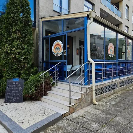 Apartment Rainbow 2 40 *